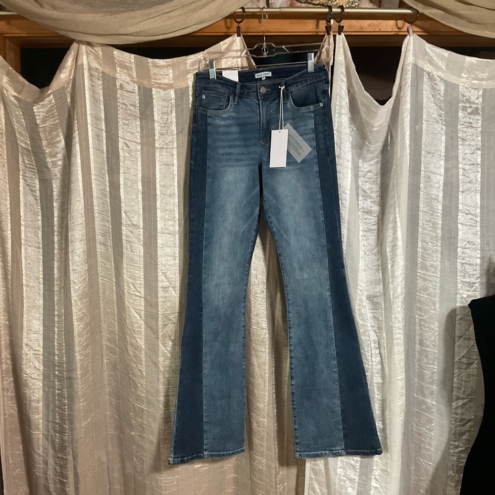 Dear John Rosa Panorama Flare Jeans 28 NWT